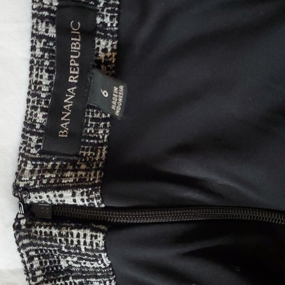 Banana Republic Women's Skirt, 6 - Picture 7 of 7